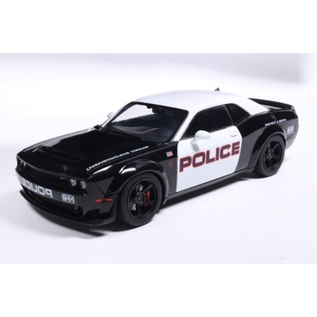 1:18 Dodge Challenger R/T Scat Pack