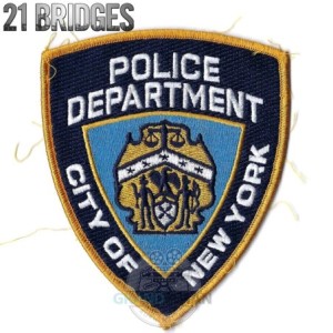 21 BRIDGES Chadwick Boseman NYPD patch accessoire de film original
