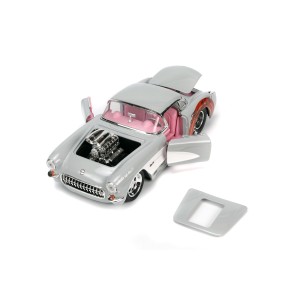 Bugs Bunny&1957 Chevrolet Corvette 1:24